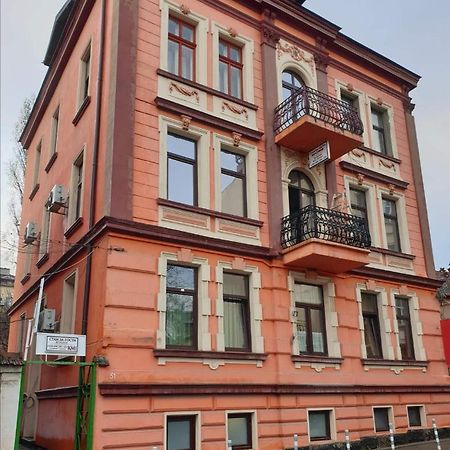 Km!Sofia - Стаи За Гости Buitenkant foto